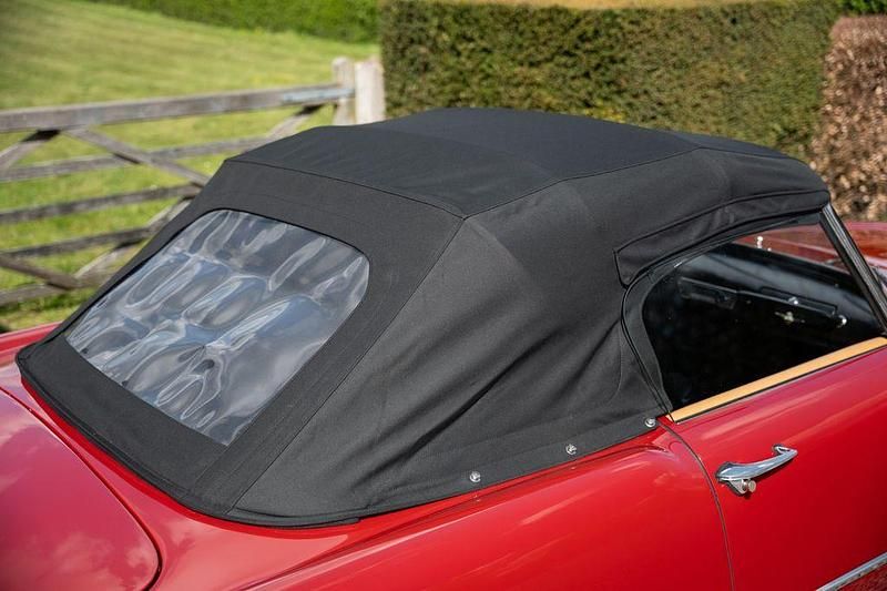 Gebraucht Alfa Romeo 2000 116 PS (85 kW) 1960 Rot Cabrio