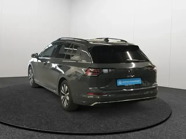 Gebraucht VW Golf VIII Goal 150 PS (110 kW) 2025 Grau Kombi