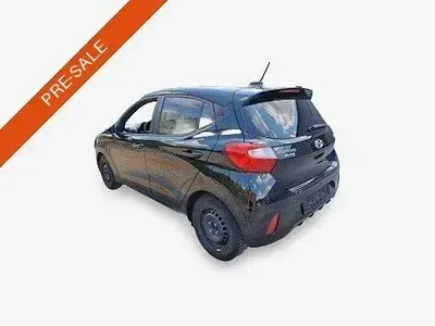 Gebraucht Hyundai i10 67 PS (49 kW) 2023 Schwarz Kleinwagen