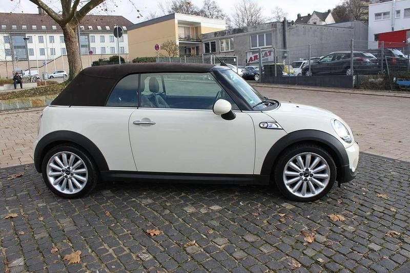 Gebraucht Mini Cooper S Cabriolet 184 PS (135 kW) 2012 Perlweiß metallic Cabrio