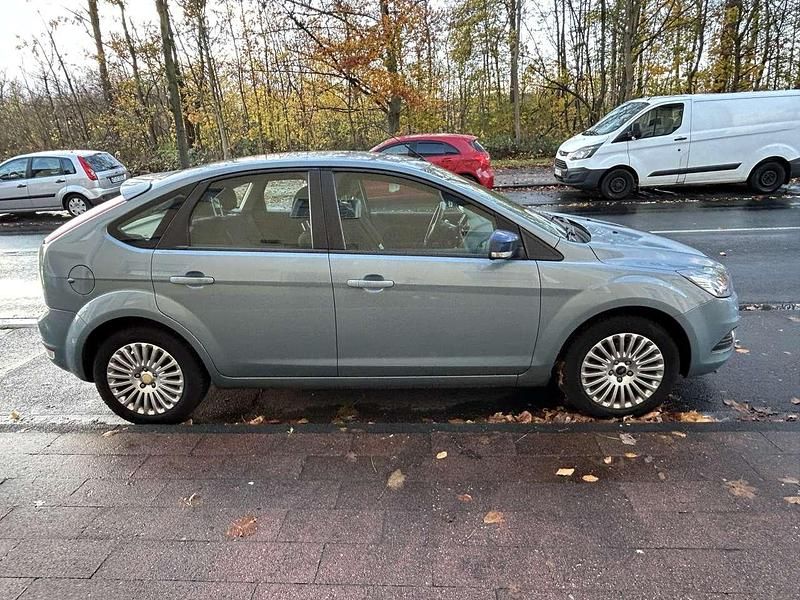 Gebraucht Ford Focus 101 PS (74 kW) 2008 Limousine