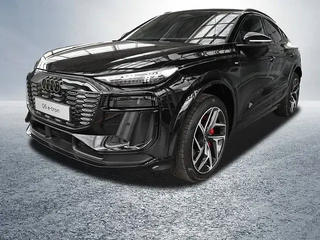 Neu Audi Q6 Sportback e-tron Business 225 kW (306 PS) 2026 Mythosschwarz metallic SUV
