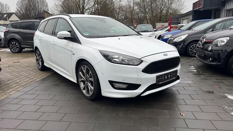Gebraucht Ford Focus ST-Line 150 PS (110 kW) 2018 Weiß Kombi