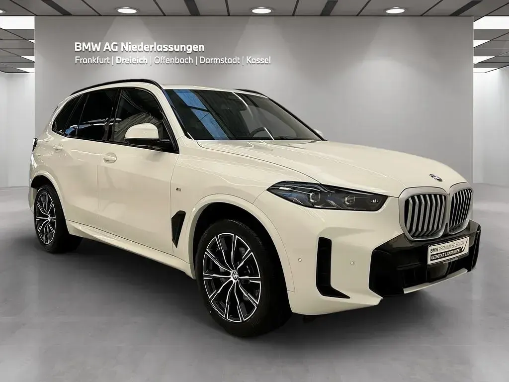Gebraucht BMW X5 M Sport 286 PS (210 kW) 2025 Weiß SUV
