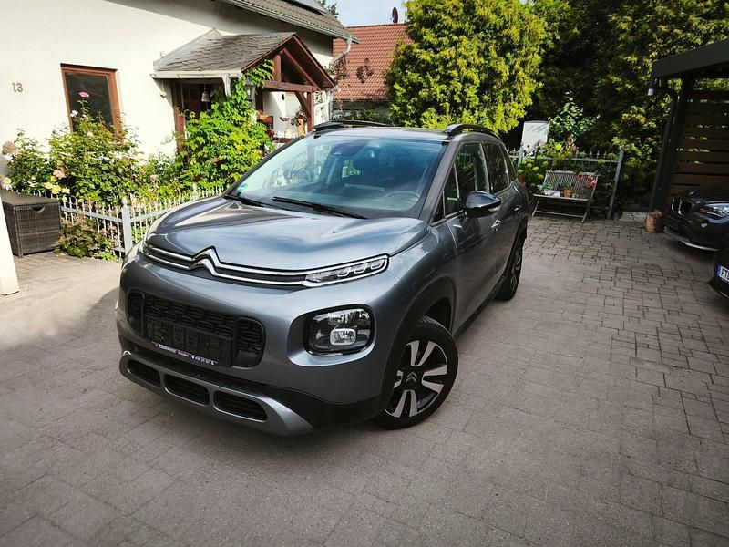 Grün Gebraucht 2017 Citroën C3 Aircross SUV | 7.990 € (Fairer Preis) - Bild 1/4