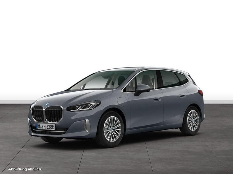 Gebraucht BMW 230e Active Tourer 326 PS (239 kW) 2025 Grau Van / Kleinbus