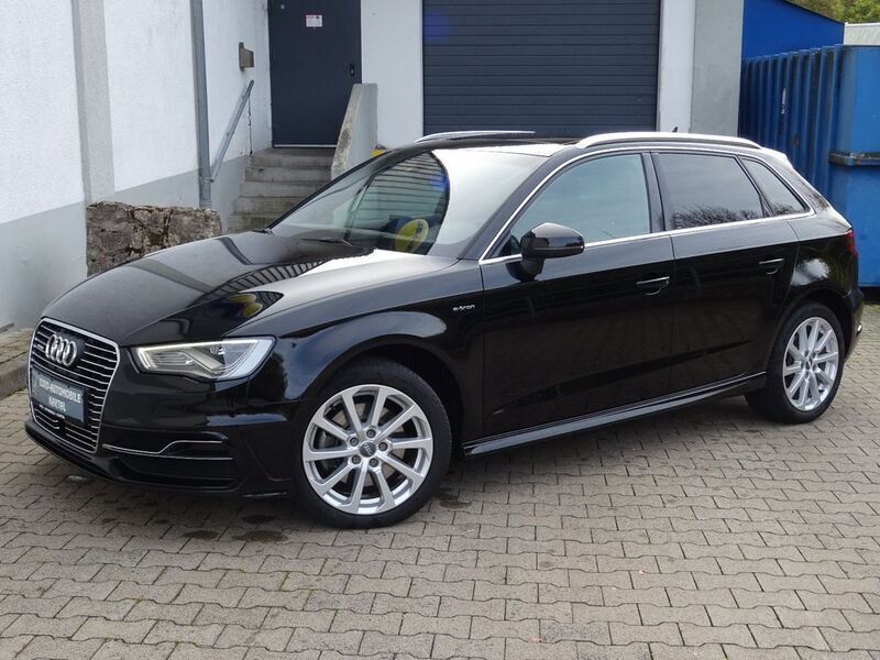 Schwarz Gebraucht 2016 Audi A3 Sportback e-tron Ambition Limousine | 16.900 € (Fairer Preis) - Bild 1/4