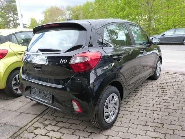 Neu Hyundai i10 Select 63 PS (46 kW) 2026 Schwarz Kleinwagen
