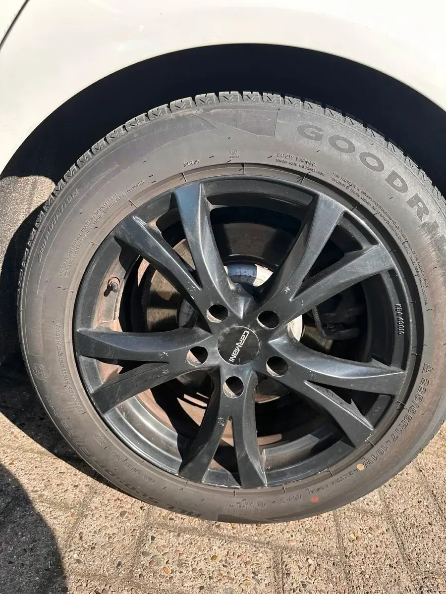 Gebraucht BMW 520 184 PS (135 kW) 2011 Weiß Kombi