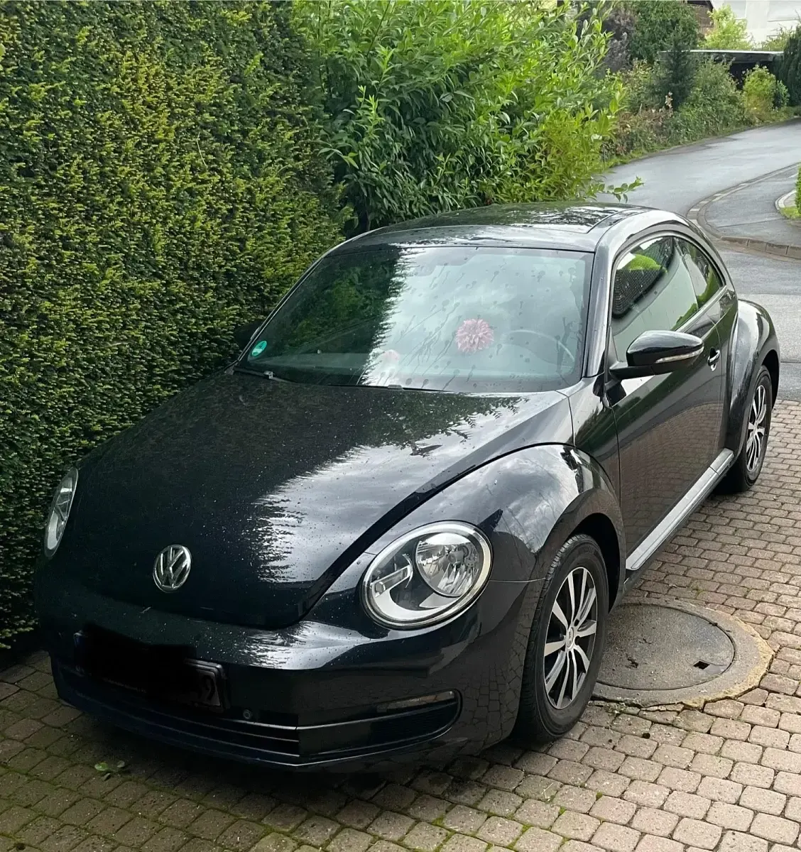 Gebraucht VW Beetle 105 PS (77 kW) 2012 Schwarz Kleinwagen