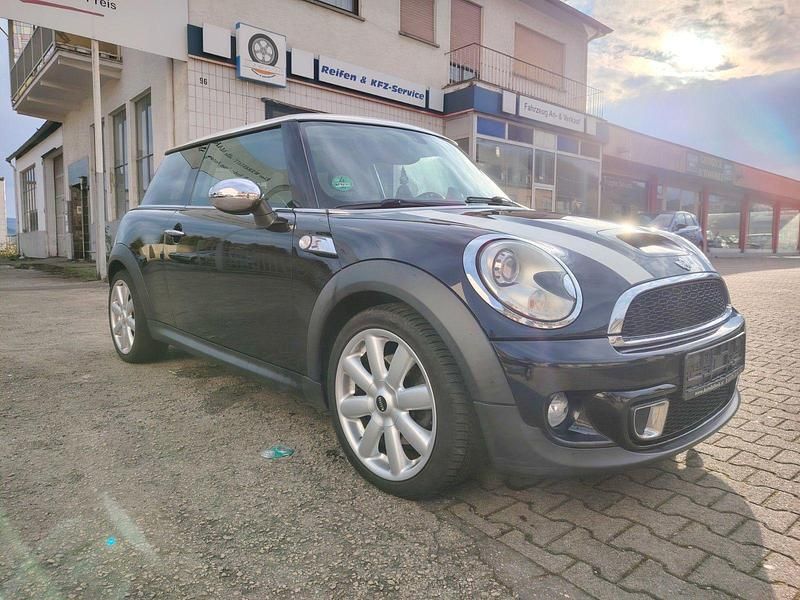 Gebraucht Mini Cooper S 184 PS (135 kW) 2011 Schwarz Kleinwagen