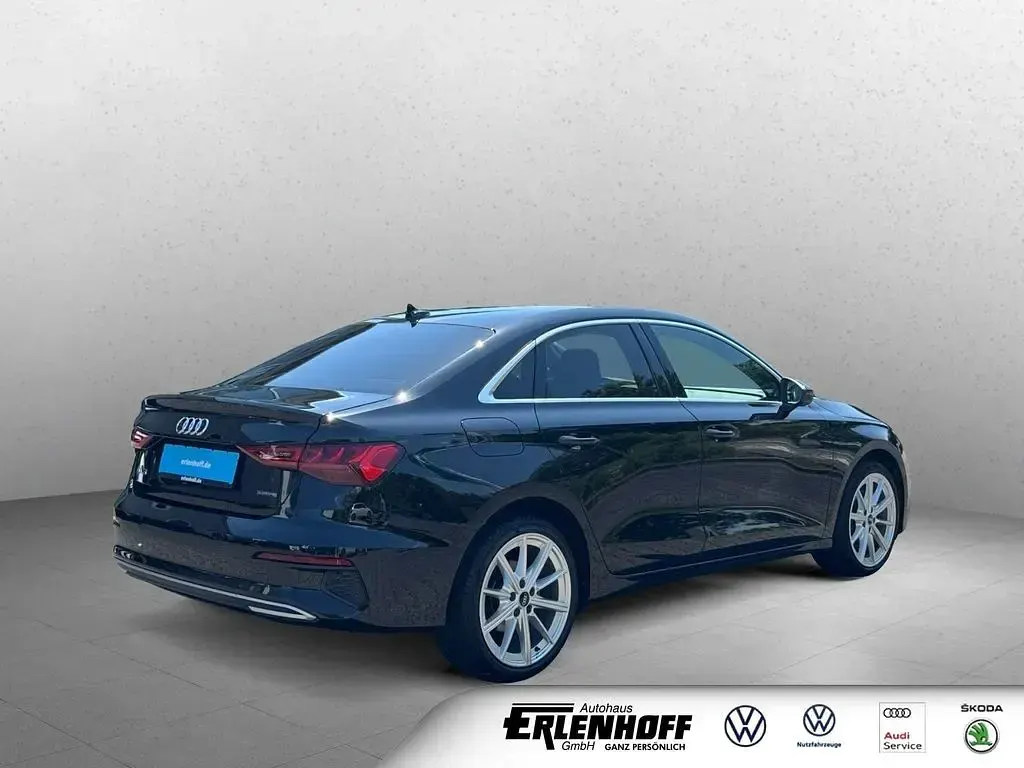 Gebraucht Audi A3 Advanced 190 PS (139 kW) 2022 Schwarz Limousine