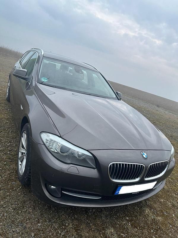 Gebraucht 2011 BMW 525 Kombi | 6.000 € (Superpreis) - Bild 1/4