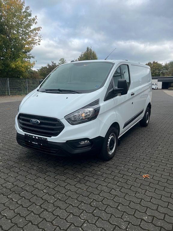 Weiß Gebraucht 2021 Ford Transit Custom Limousine | 19.900 € (Guter Preis) - Bild 1/4