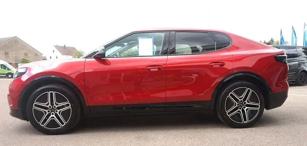 Neu Ford Capri Extended Range 210 kW (286 PS) 2026 Rot SUV