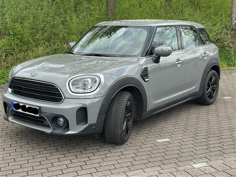 Grau Gebraucht 2021 Mini Cooper Countryman SUV | 19.799 € (Superpreis) - Bild 1/4