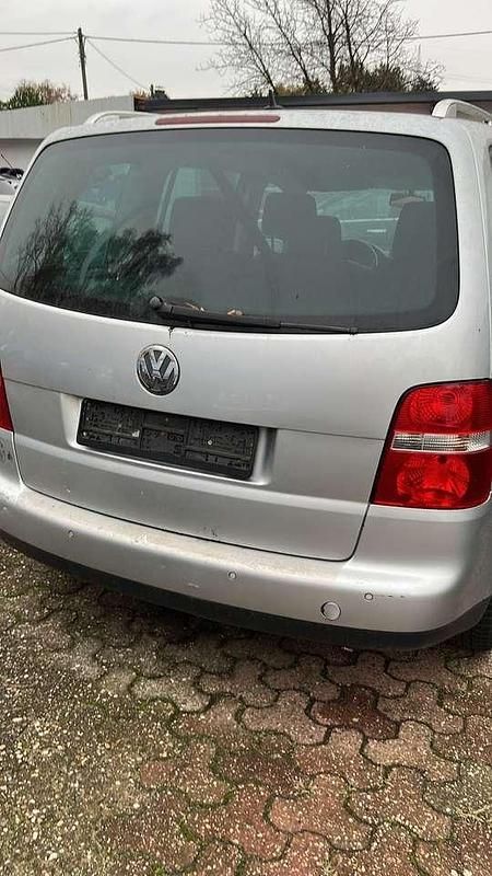 Gebraucht VW Touran 105 PS (77 kW) 2004 Van / Kleinbus