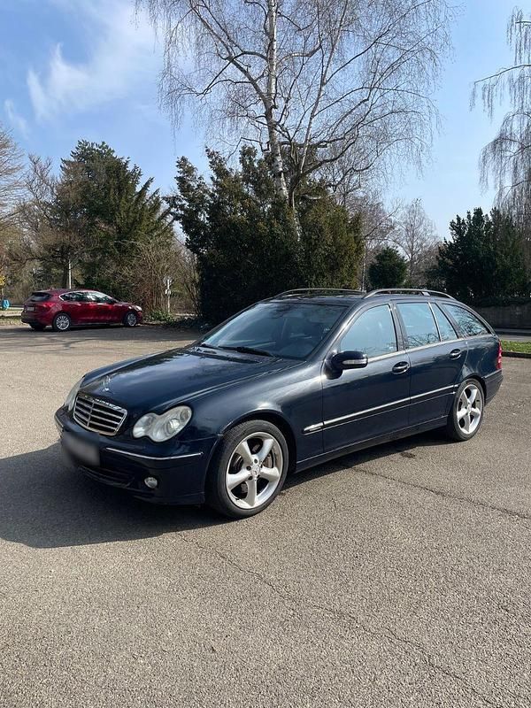 Gebraucht Mercedes C230 192 PS (141 kW) 2004 Blau Kombi