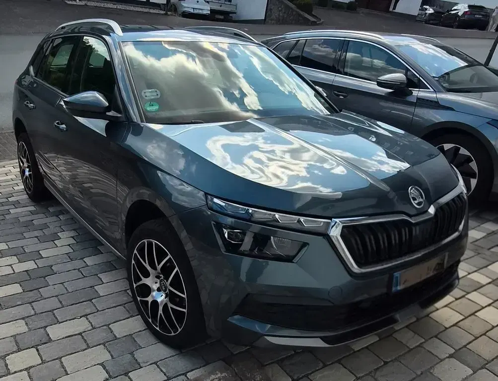 Gebraucht Skoda Kamiq Style 116 PS (85 kW) 2019 Grau SUV