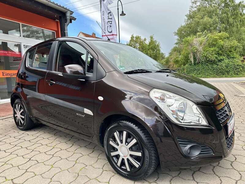 Braun Gebraucht 2015 Suzuki Splash Club Kleinwagen | 6.500 € (Fairer Preis) - Bild 1/4