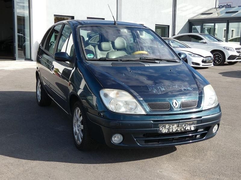 Gebraucht Renault Scénic 139 PS (102 kW) 2003 Grün Van / Kleinbus