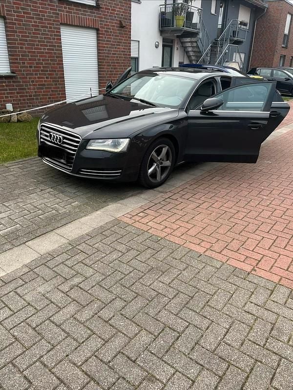 Gebraucht Audi A8 351 PS (258 kW) 2010 Limousine