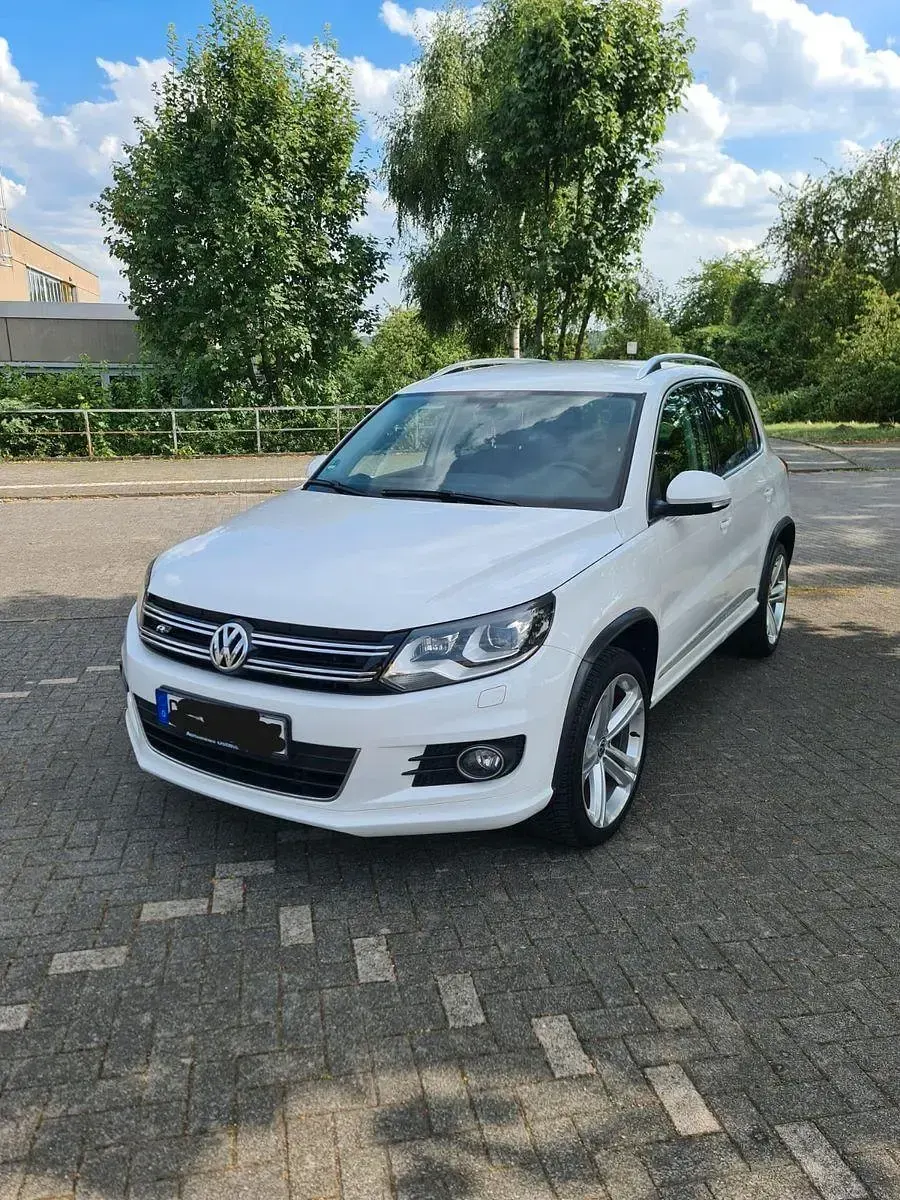 Gebraucht VW Tiguan Life 140 PS (102 kW) 2013 Weiß SUV