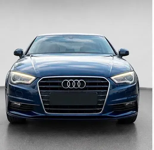 Second-hand Audi A3 Ambiente 125 CP (91 kW) 2015 Albastru Berlinǎ