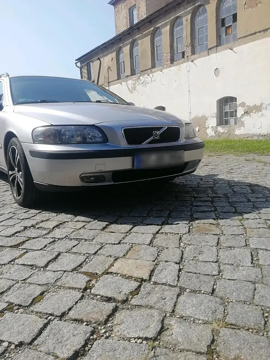 Używany Volvo V70 140 KM (102 kW) 2001 Srebrny Kombi