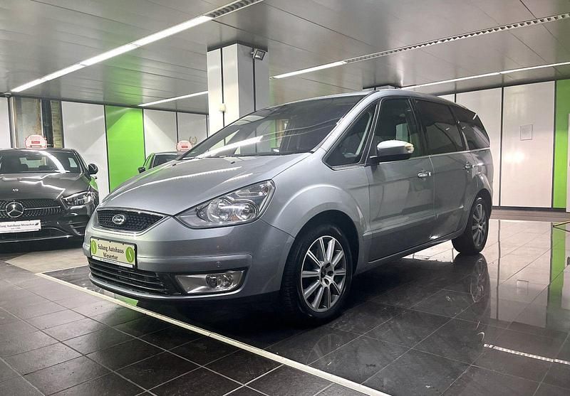 Gebraucht Ford Galaxy Ghia 140 PS (102 kW) 2008 Silber Van / Kleinbus