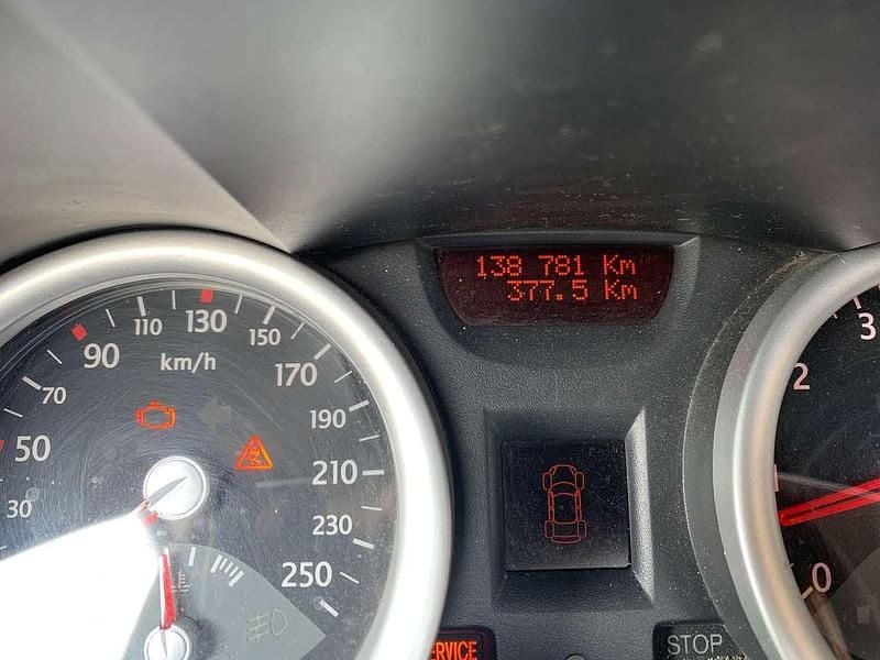 Gebraucht Renault Mégane Cabriolet Dynamique 113 PS (83 kW) 2005 Schwarz Cabrio