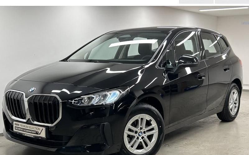 Schwarz Gebraucht 2025 BMW 218 Efficient Dynamics Kombi | 26.850 € (Guter Preis) - Bild 1/4