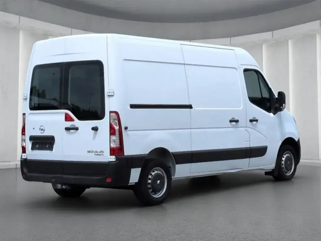 Gebraucht Opel Movano 179 PS (131 kW) 2021 Mineral/polar weiss Van