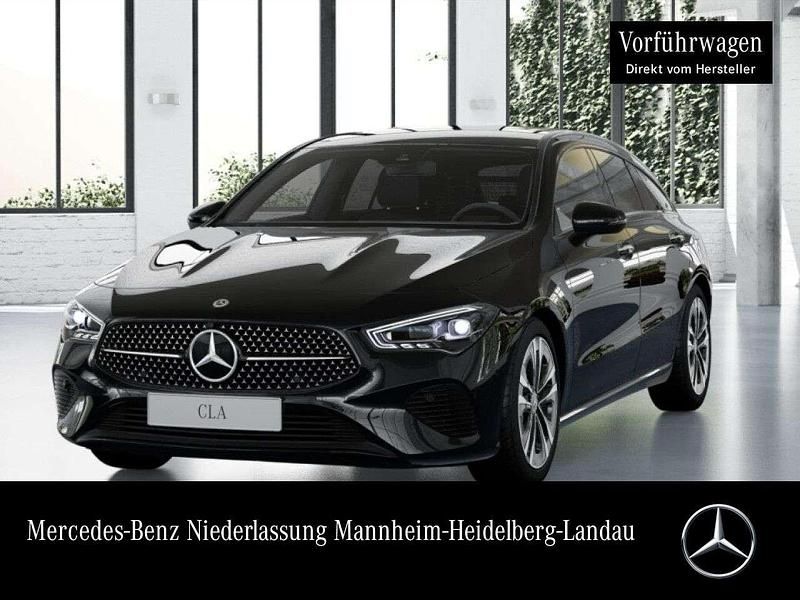 Gebraucht Mercedes CLA200 Progressive 163 PS (119 kW) 2025 Kosmosschwarz Kombi