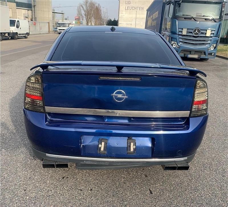 Gebraucht Opel Vectra 175 PS (128 kW) 2004 Blau Limousine