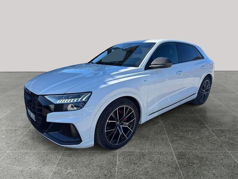 Weiß Gebraucht 2023 Audi Q8 Sport SUV | 52.999 € - Bild 1/4