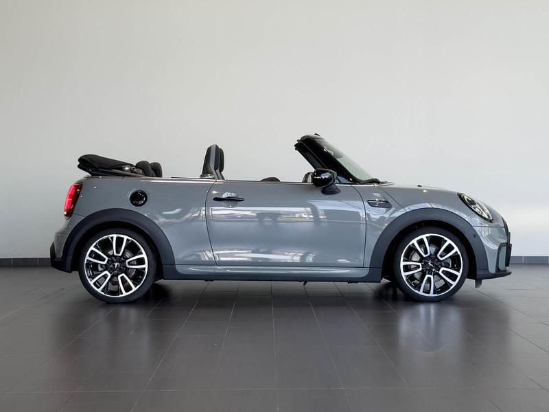 Grau Gebraucht 2022 Mini John Cooper Works Cabriolet Cabrio | 32.250 € (Guter Preis) - Bild 1/4