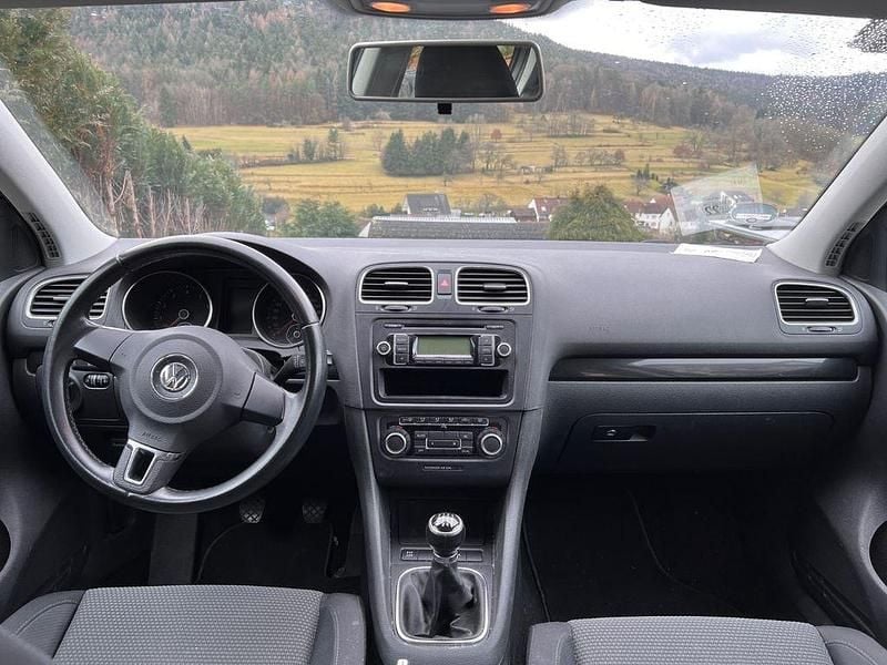 Gebraucht VW Golf VI 122 PS (89 kW) 2010 Grau Kleinwagen