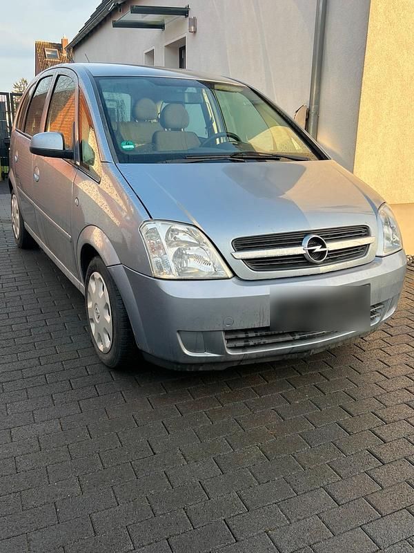 Gebraucht Opel Meriva 90 PS (66 kW) 2005 Silber Van / Kleinbus
