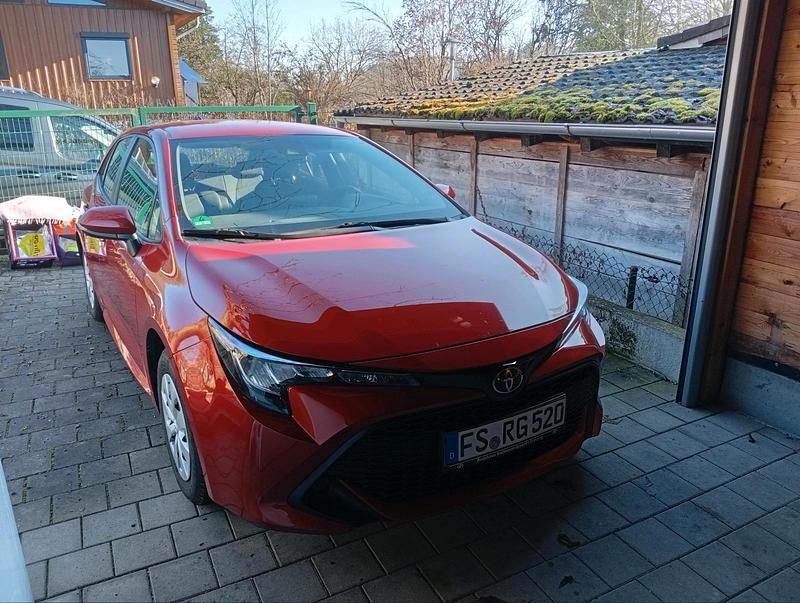 Gebraucht Toyota Corolla 115 PS (84 kW) 2019 Rot Kombi