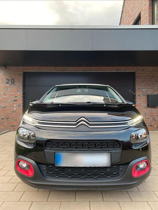 Gebraucht Citroën C3 PureTech 82 PS (60 kW) 2018 Schwarz Kleinwagen