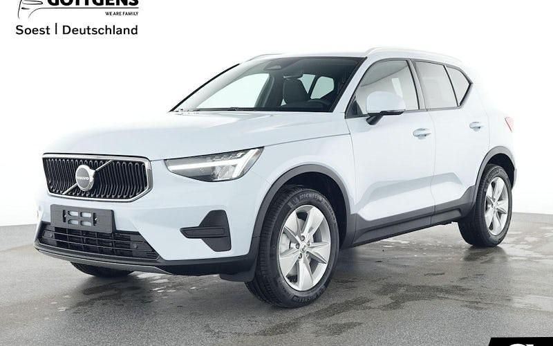 Gebraucht Volvo XC40 Core 163 PS (119 kW) 2025 Blau SUV