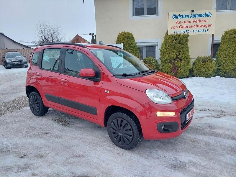 Gebraucht Fiat Panda Lounge 86 PS (63 kW) 2014 Rot Kleinwagen