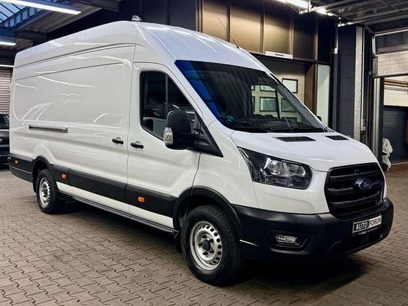 Gebraucht Ford Transit 131 PS (96 kW) 2022 Frozen white Van / Kleinbus