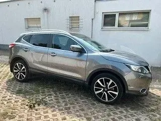 Gebraucht Nissan Qashqai Premium Edition 116 PS (85 kW) 2015 Grau SUV