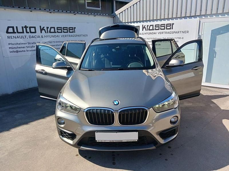 Gebraucht BMW X1 Advantage 140 PS (102 kW) 2019 Grau SUV