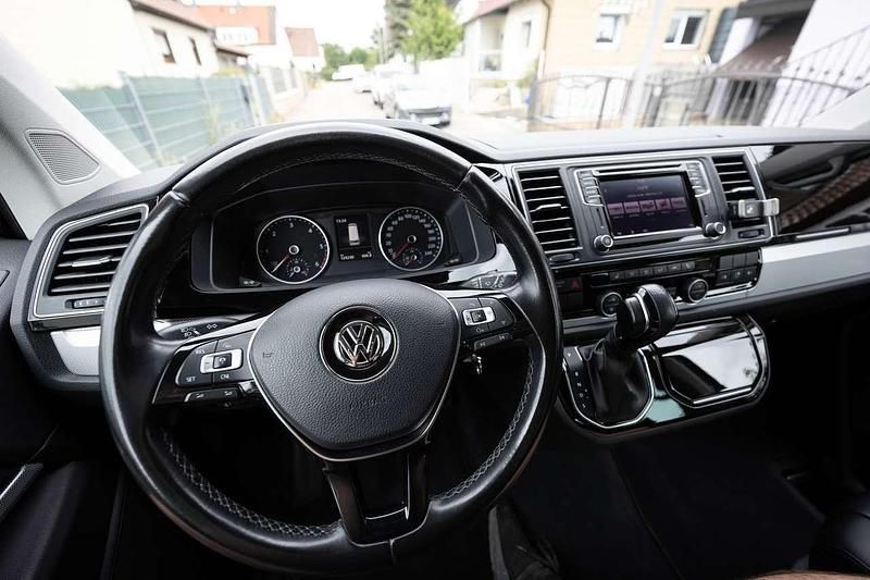 Blau Gebraucht 2018 VW T6 Highline Van | 31.500 € - Bild 1/4