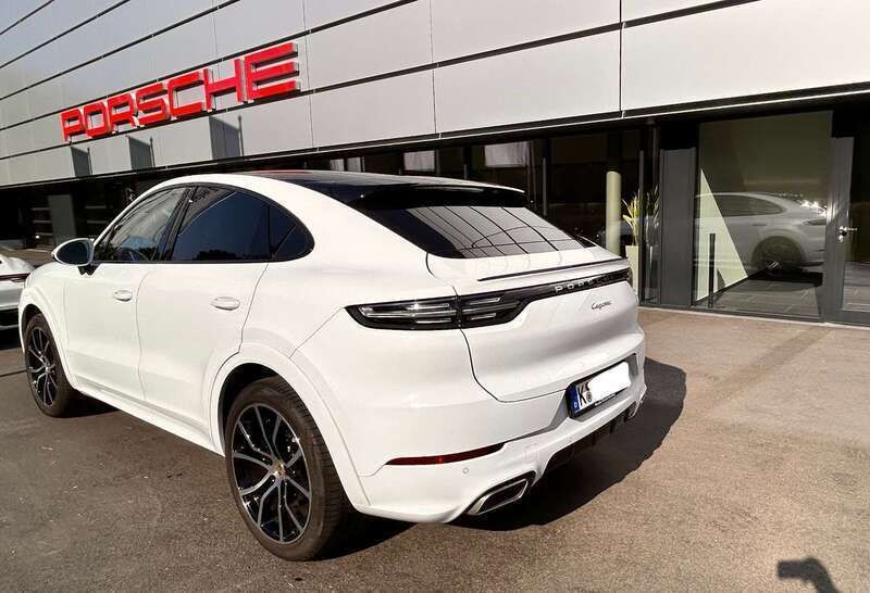 Weiß Gebraucht 2022 Porsche Cayenne SUV | 92.000 € (Etwas zu teuer) - Bild 1/4