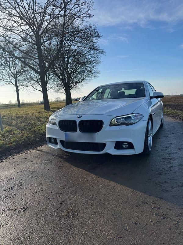 Gebraucht BMW 535 M Sport 313 PS (230 kW) 2014 Schwarz Limousine