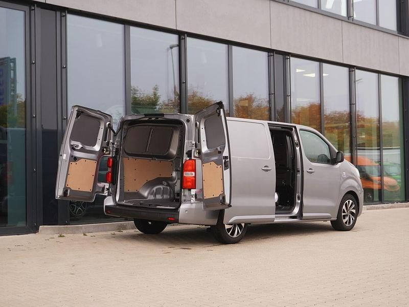 Gebraucht Fiat e-Scudo 100 kW (136 PS) 2023 Grau Van / Kleinbus